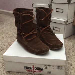 Minnetonka Booties